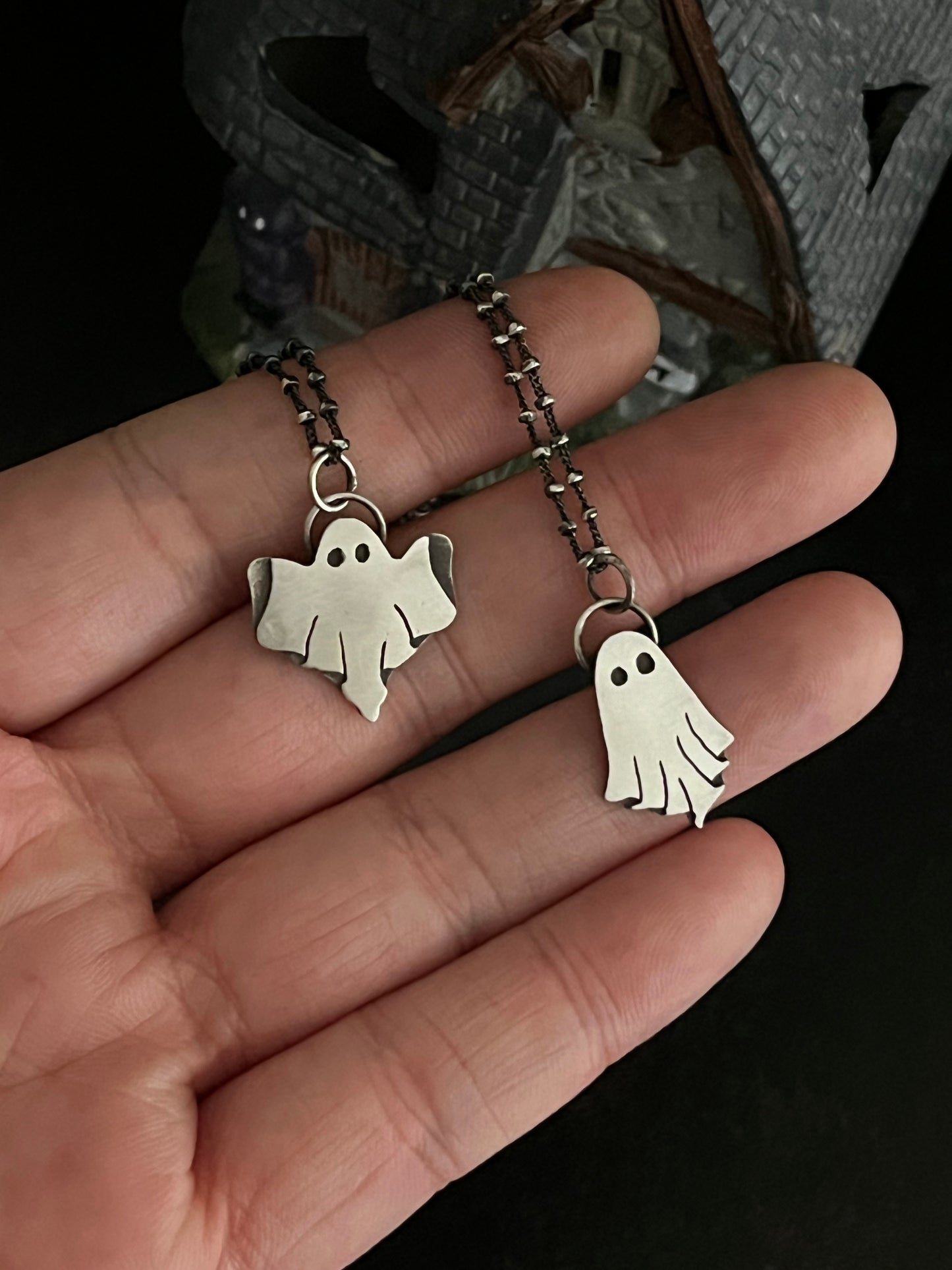 Little Ghosties