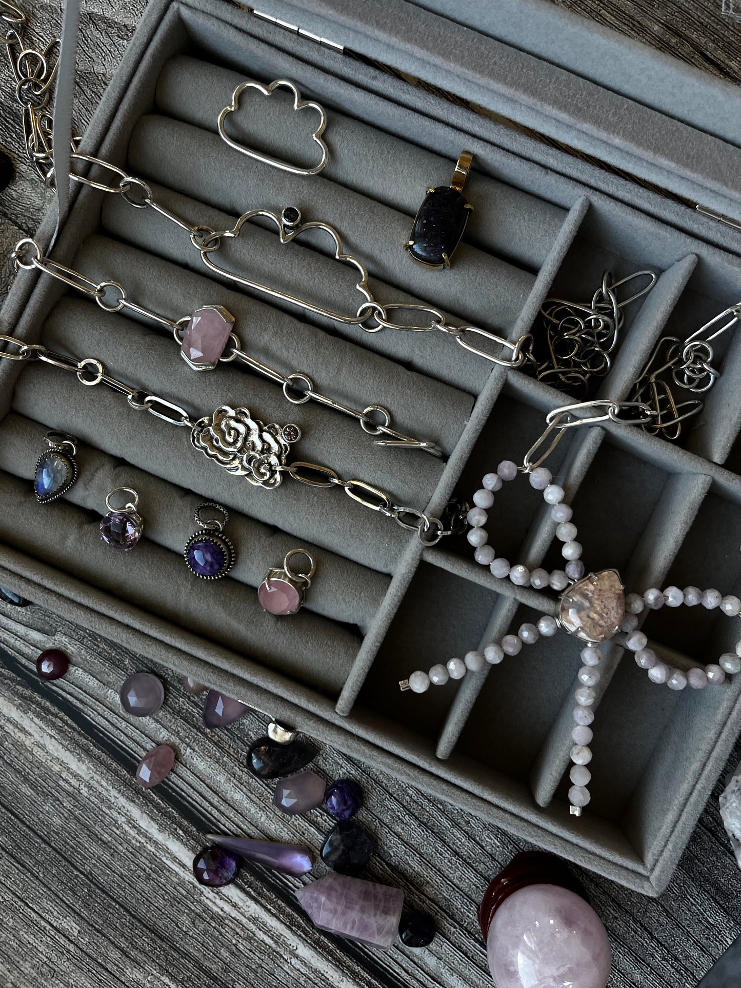 Cloud Chain Necklace with Topaz